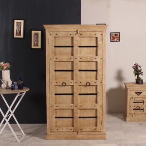 WOODEN ALMIRAH
